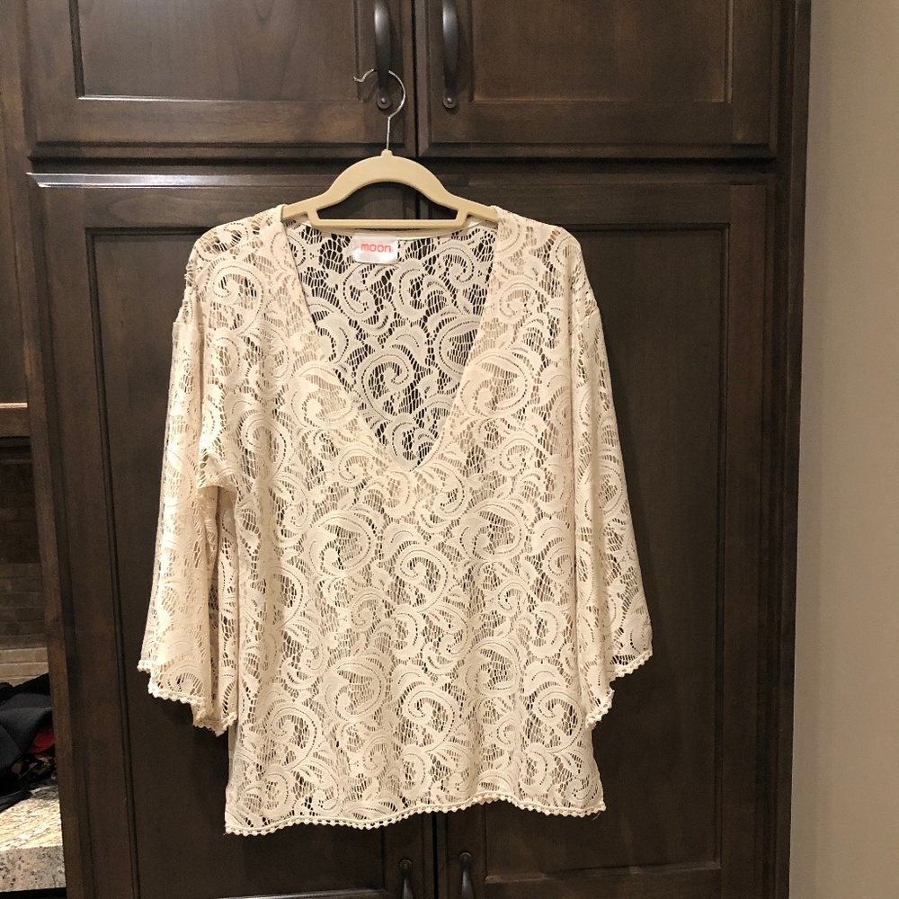 Moon Ivory Lace Top